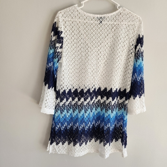 Great for spring break!  Blue and white beach cover up - Picture 2 of 3